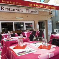 La Farigoule outside