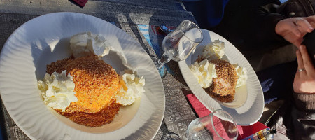 Tandem food