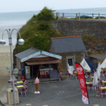 La Guitoune Exterior