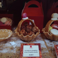 Caneles Baillardran Cafe food