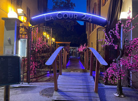 La Cour 24 outside