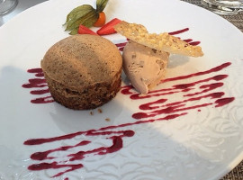 Saveurs des Halles food