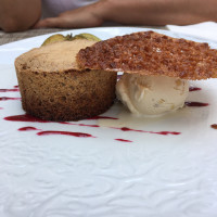 Saveurs des Halles food