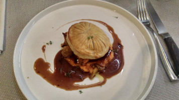 Le Pressoir de Bacchus food