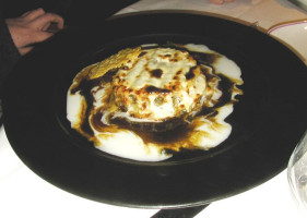 Aux Armes De France food