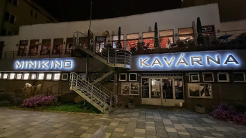 Minikino Cafe Extérieur