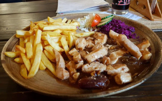 Památník, Pivovar, Hradní Restaurace A Muzeum Vítek Z Prčice Nourriture