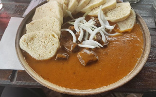 Památník, Pivovar, Hradní Restaurace A Muzeum Vítek Z Prčice Nourriture