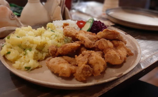 Památník, Pivovar, Hradní Restaurace A Muzeum Vítek Z Prčice Nourriture