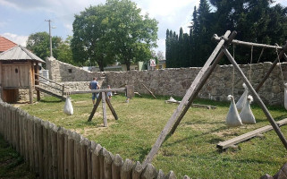Památník, Pivovar, Hradní Restaurace A Muzeum Vítek Z Prčice Extérieur