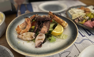 Restaurace Ellas Nourriture