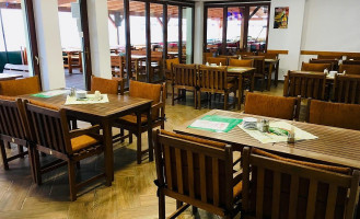 Restaurace U Raka À l'intérieur