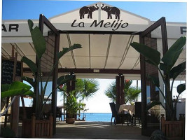 La Melijo Plage outside