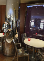 Le Paradis du Fruit inside