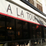 La Tour Eiffel Paris Exterior