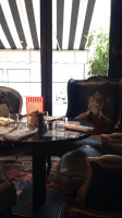 Renoma Cafe Gallery inside