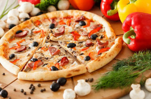 Pizza Joss food