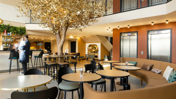 Novotel Café Hôtel Novotel inside