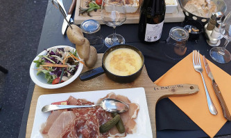 Le Vieil Annecy food