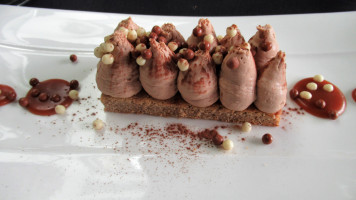 Château De La Barbinière drink