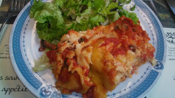 La Tasca food