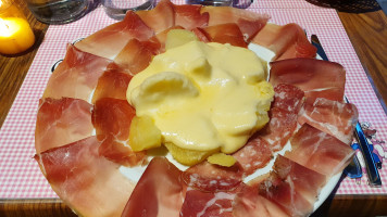 Chez Le Gaulois food