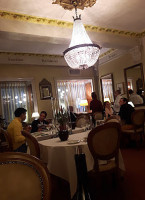 Auberge Napoléon inside