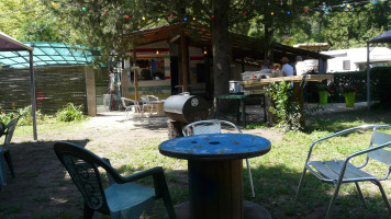 La Guinguette de l'Oree des Cevennes outside
