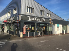 Boulangerie Marie Blachere outside