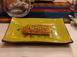 La Cascada food
