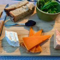 Le Saint Bonheur Comida