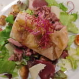 La Taverne Des Grottes food