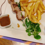 La Taverne Des Grottes food