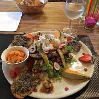 L'ancre Bleue food