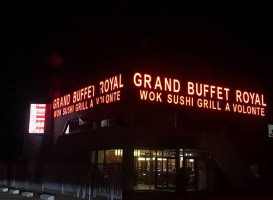 Grand Buffet Royal outside