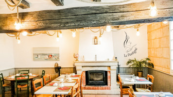 La P'tite Poularde À l'intérieur