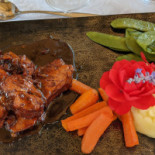 Au Jardin D'o Comida