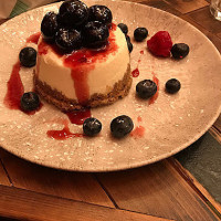 Little Nonna food