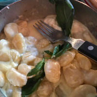 Little Nonna food