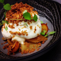 Le Colombier food