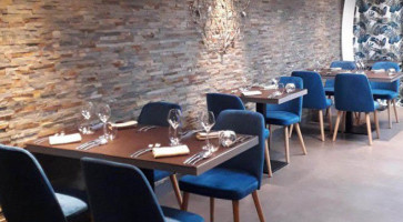 La Botte D'asperges inside