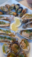 Les Naufrageurs food