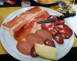Le Toucan Pub food