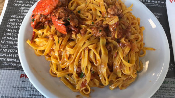 Le Toucan Pub food