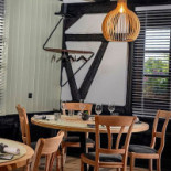 La Nouvelle Auberge Dentro