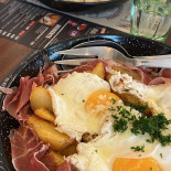 Canas Y Tapas Comida