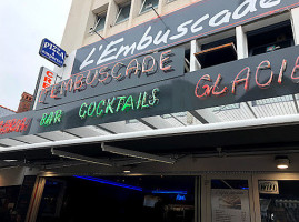 L Embuscade outside