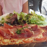 L'eau à La Bouche food