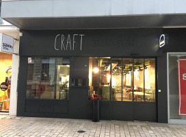 Craft Artisan Burger outside