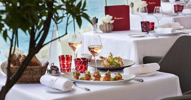 Hôtel Barrière Le Majestic drink